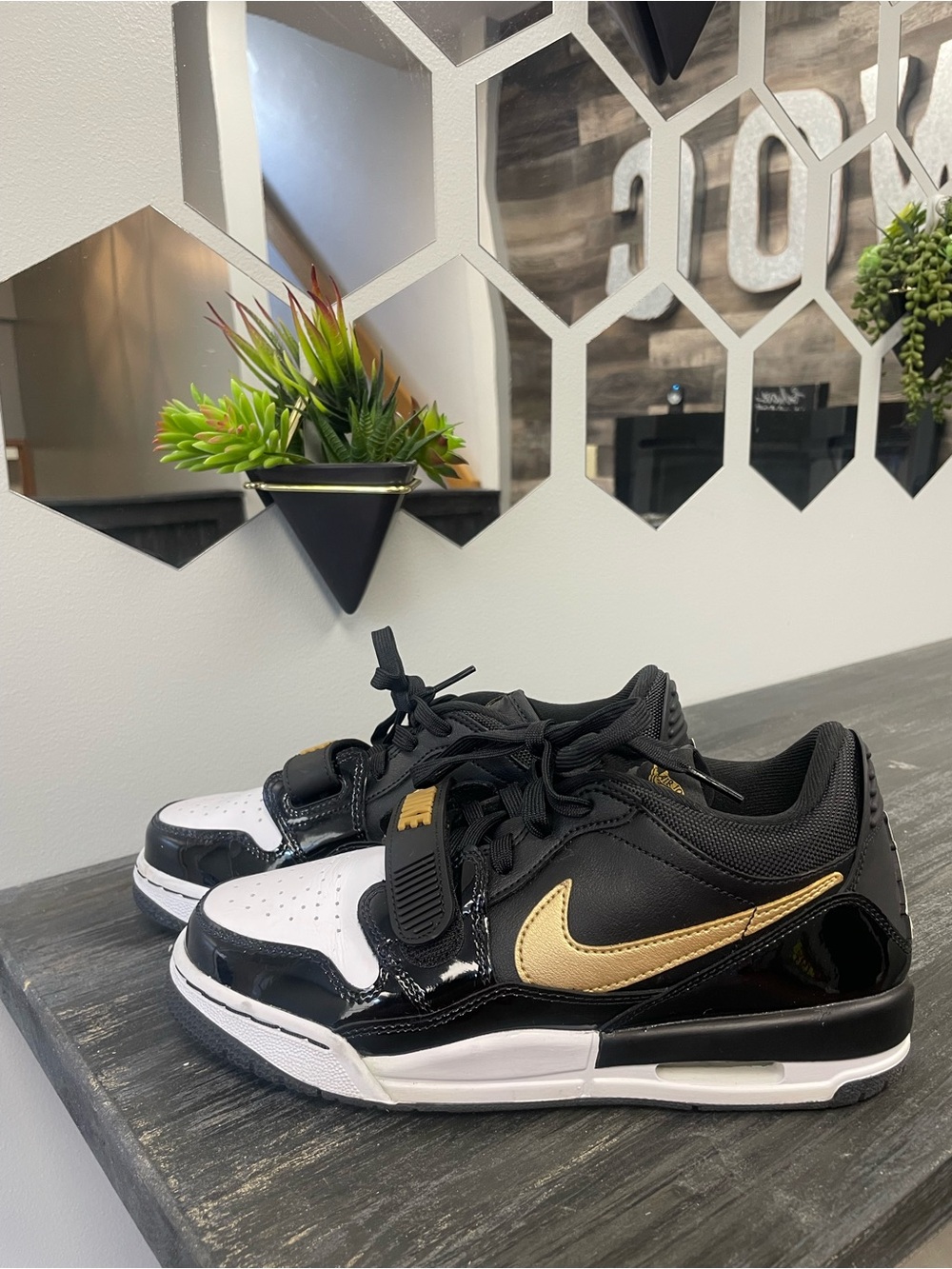 Kids Nike Air Jordan Legacy 312 Low - Picture 2 of 8